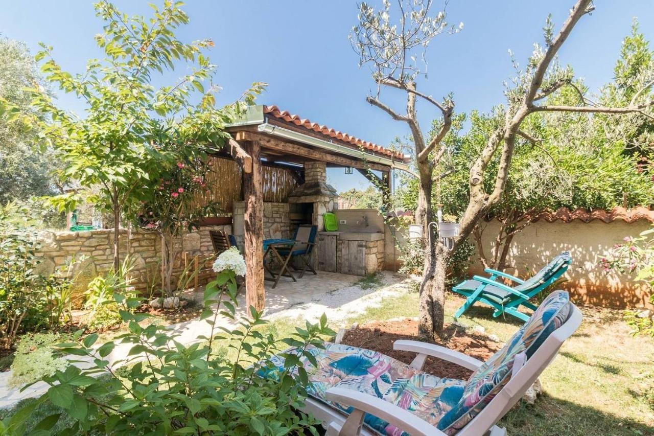 Villa Marizella Premantura Εξωτερικό φωτογραφία