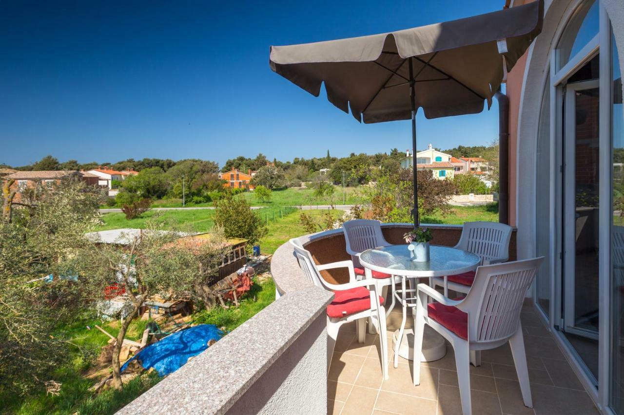 Villa Marizella Premantura Εξωτερικό φωτογραφία