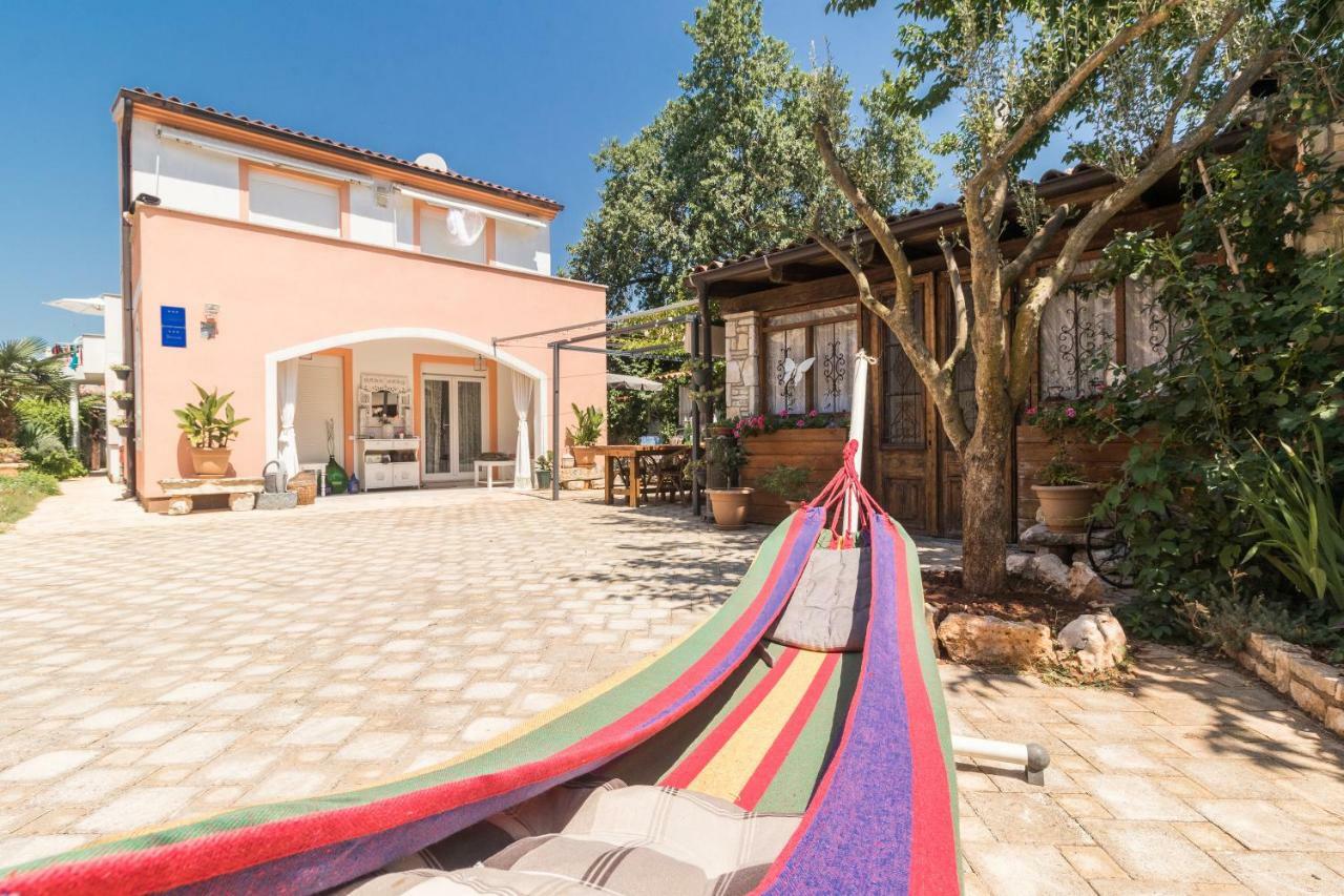 Villa Marizella Premantura Εξωτερικό φωτογραφία